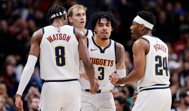 [乒乓球]决赛击败蒯曼 王曼昱女单卫冕